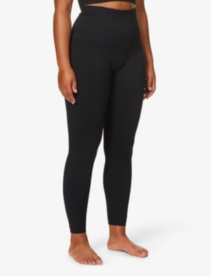 SPANX - Current obsession: Seamless leggings! Our Look At Me Now Seamless  leggings are ultra-comfy, supportive and flattering. Shop these ultra-comfy seamless  leggings:  🙌 #Spanx #Spanxleggings #seamlessleggings