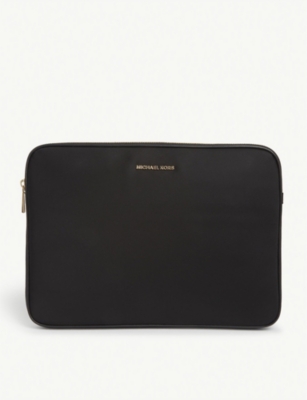 Mk deals laptop case