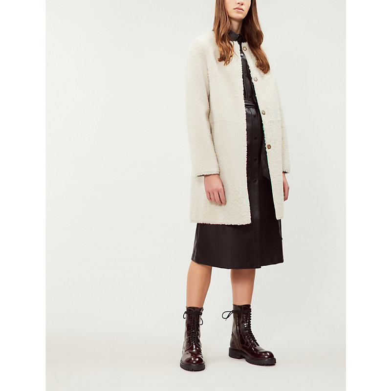 Yves Salomon LEATHER-LINED SHEARLING COAT