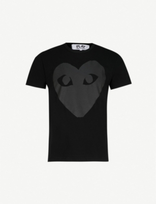 comme des garcons t shirt black heart