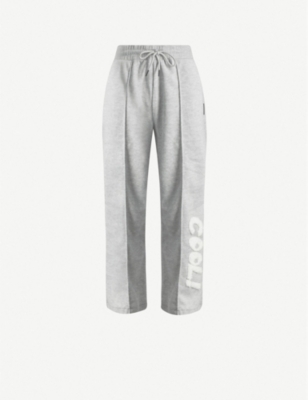 straight jogging bottoms