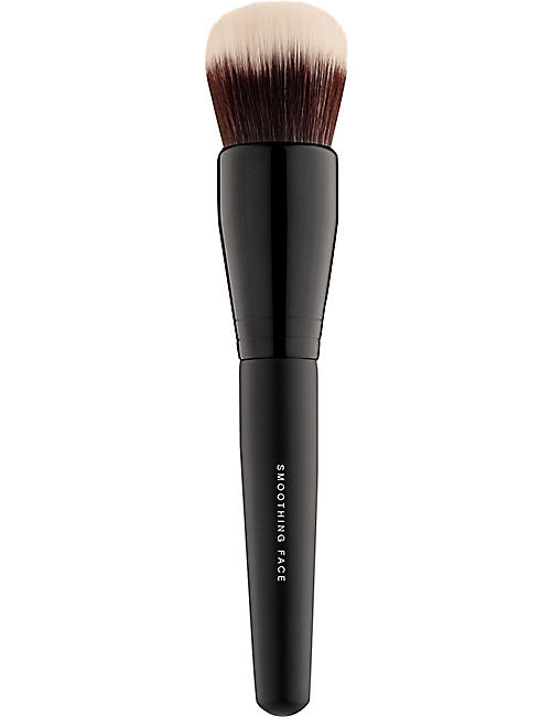 BARE MINERALS: Smoothing Face Brush