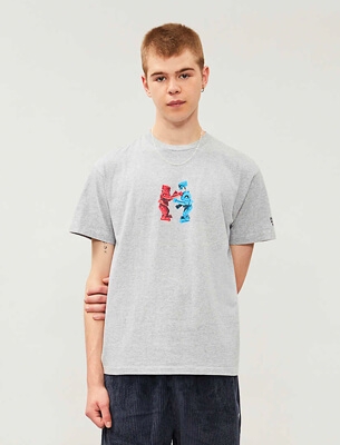 young la oversized t-shirt used size small (runs - Depop