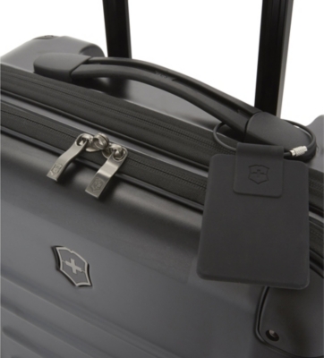 victorinox spectra expandable cabin suitcase