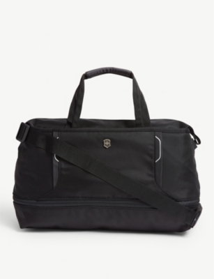 VICTORINOX: Werks traveller weekender bag
