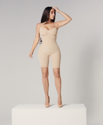 Check Out: Kim Kardashian Wins The First Ever Innovation Award At CFDA  Awards For Her Shapewear Brand SKIMS