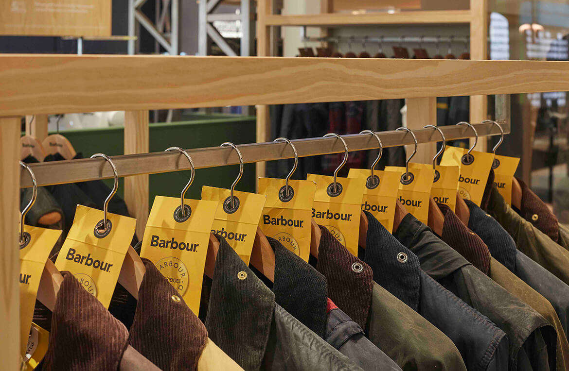 Bestrating gastheer wasserette The Barbour Factory | Selfridges Guide To | Selfridges
