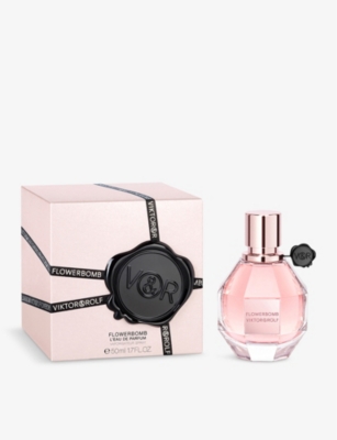 Shop Viktor & Rolf Flowerbomb Eau De Parfum