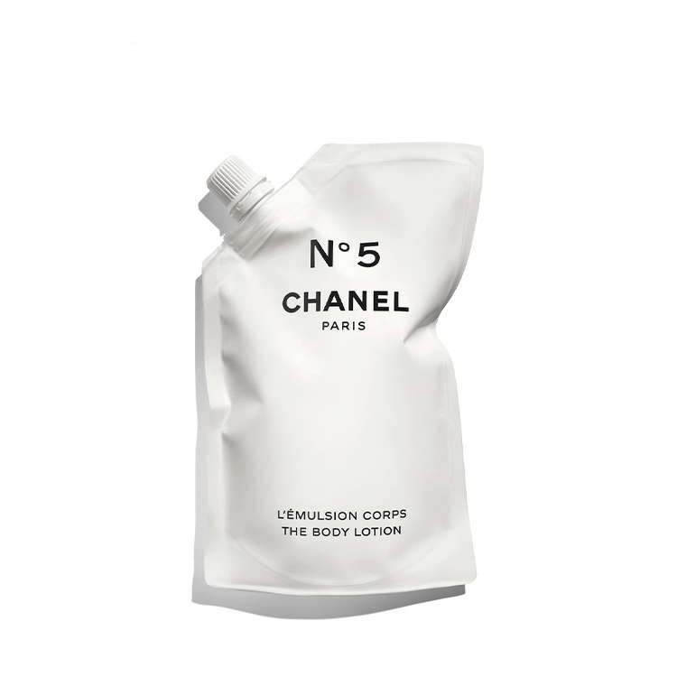 New Creme Pour Le Corps body cream for Les Exclusifs de Chanel scents - Her  World Singapore