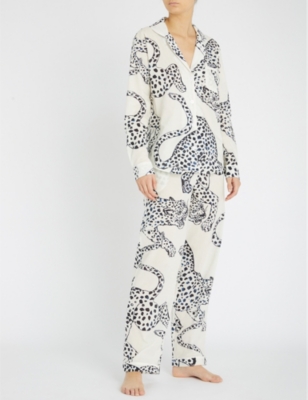 Shop Desmond And Dempsey And Dempsey Womens Black Cream Printed Cotton Pyjama Set Xl