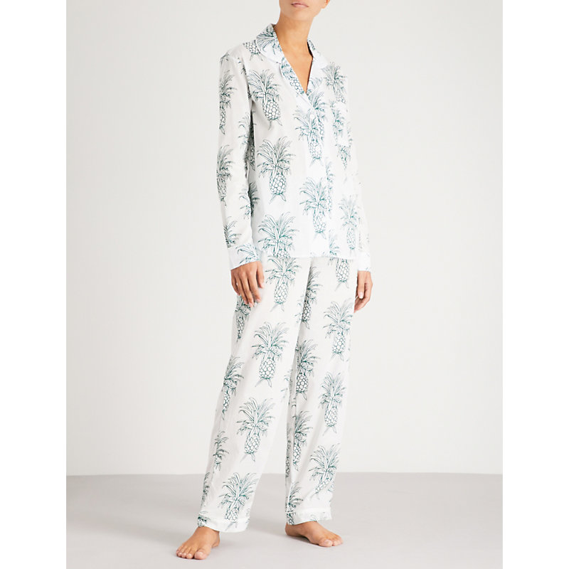 Shop Desmond And Dempsey Women's White Green Howie Cotton-voile Pyjama Set