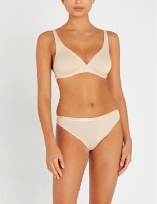 Shop Hanro Womens 0274 Beige Seamless Stretch-cotton Thong Xs