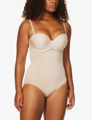 Spanx Womens Soft Nude Oncore High-waist Jersey Briefs In Soft Nude