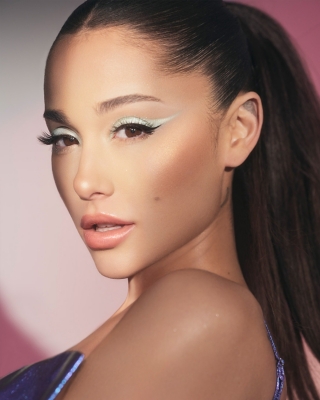 Ariana Grande's Beauty Line r.e.m. beauty Has Launched. Here Are the  Exclusive Details