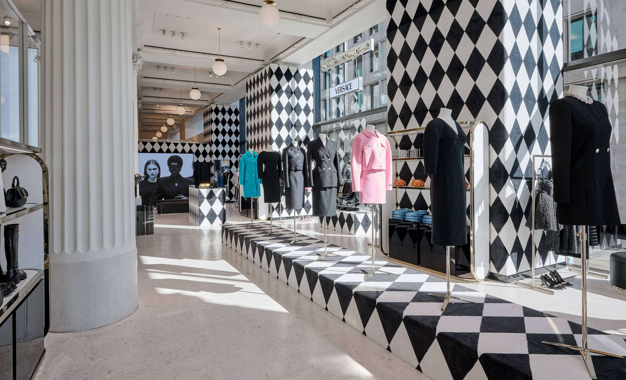SPANX Launches First UK Apparel Pop-Up in Selfridges, London