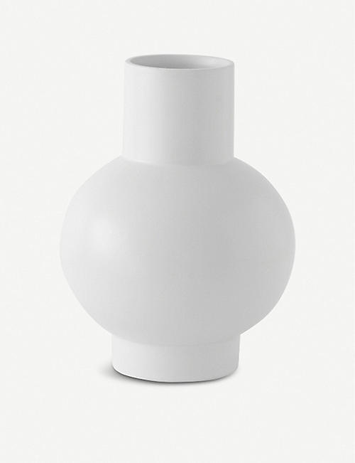 RAAWII: Small ceramic vase 16cm