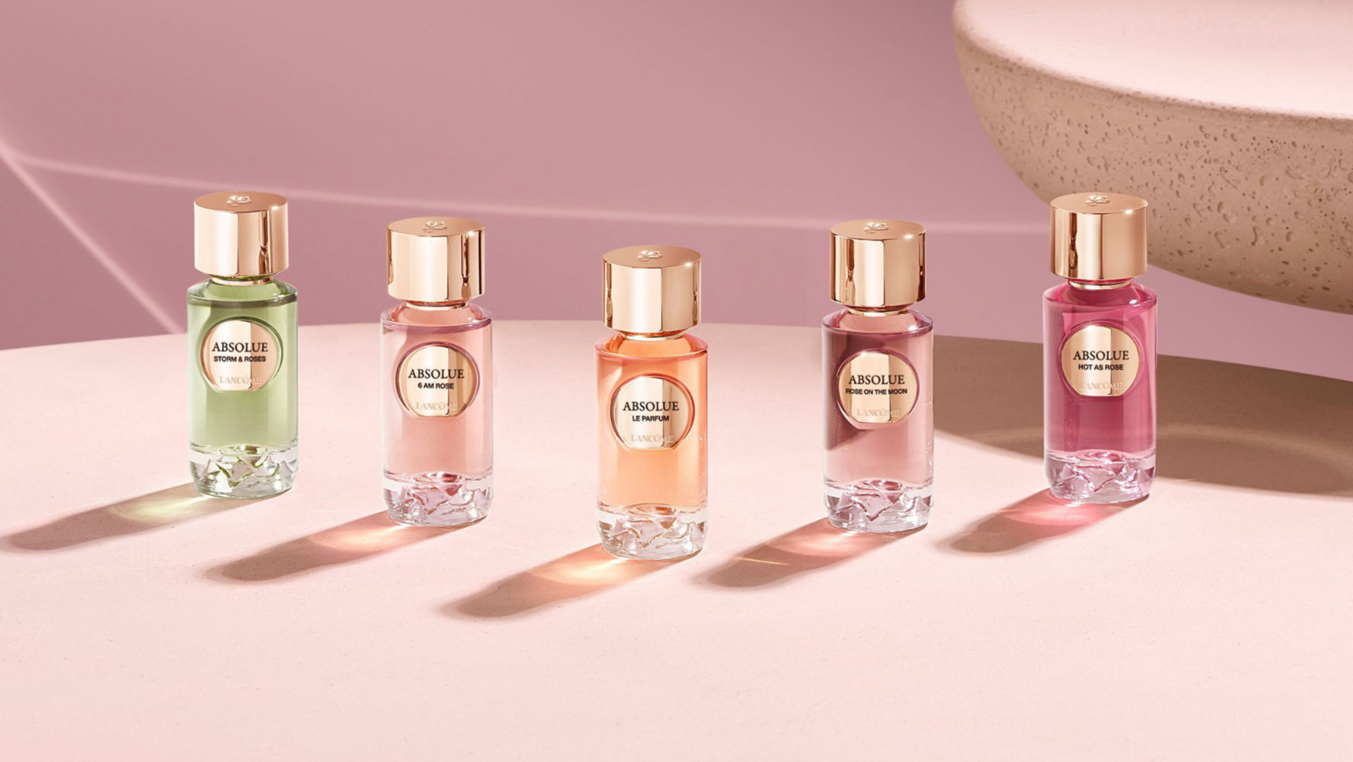 Explore the Absolut Parfum