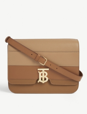 burberry purse logo