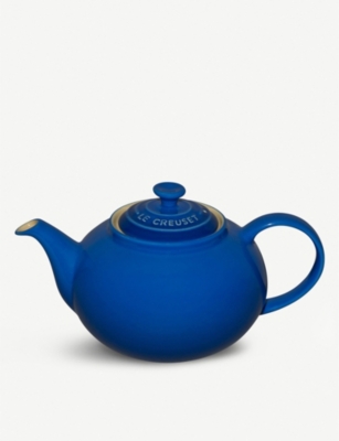 LE CREUSET Classic stoneware teapot