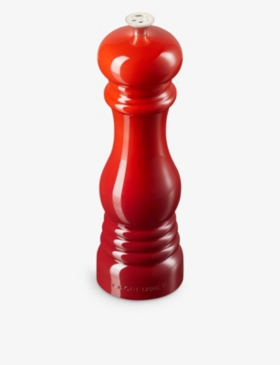 Le Creuset Classic Pepper Mill In Cerise