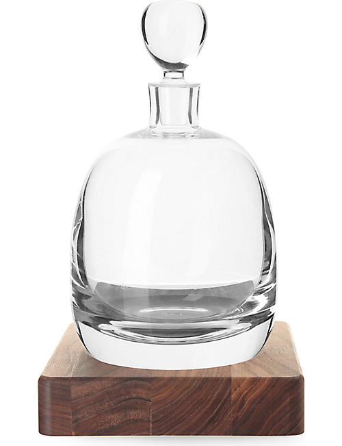 LSA: Islay whisky decanter and base