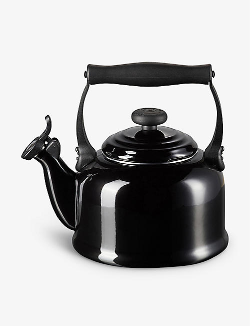 LE CREUSET: Traditional enamel kettle 2.1L