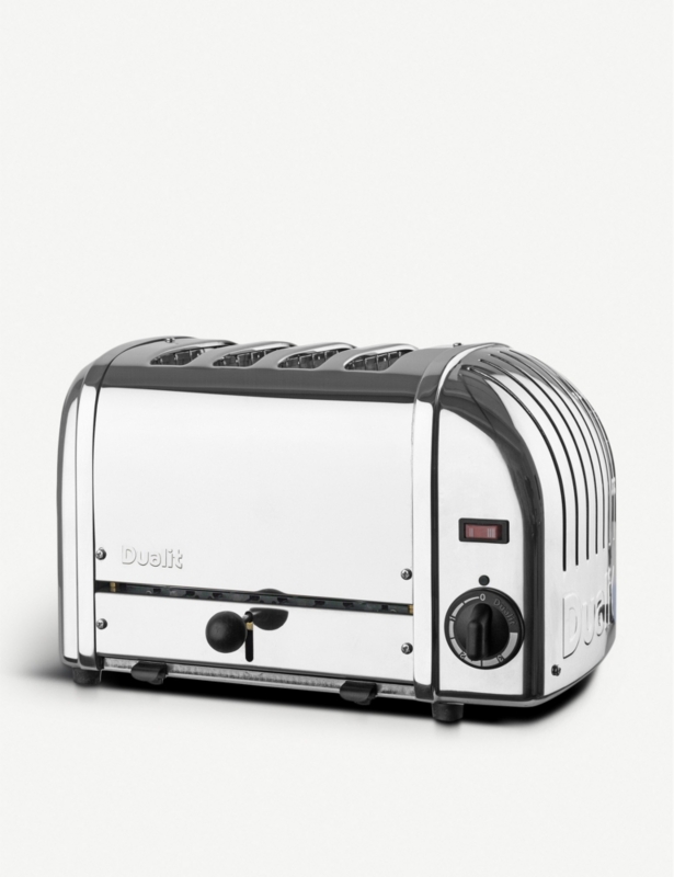Classic four-slice toaster