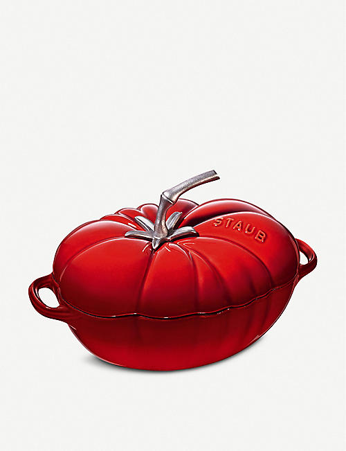 STAUB: Tomato cast iron casserole dish 25cm