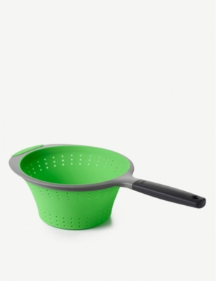 collapsible colander