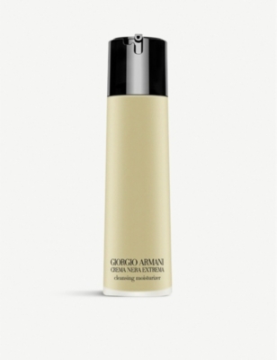 Shop Giorgio Armani Crema Nera Extrema Gel In Oil Cleanser