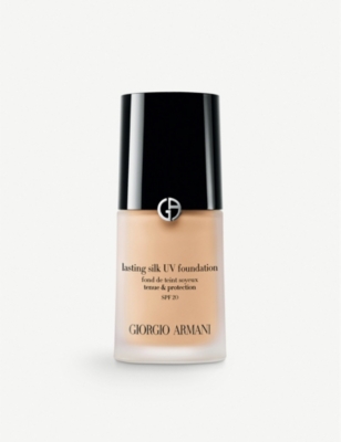 GIORGIO ARMANI: Lasting Silk UV foundation SPF 20