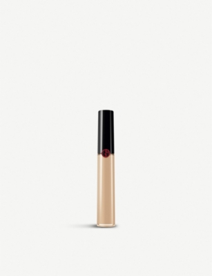 GIORGIO ARMANI: Power Fabric Concealer