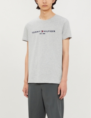 tommy hilfiger est 1985 t shirt