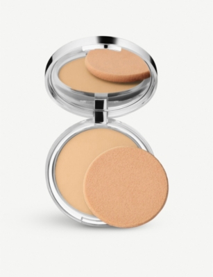 Shop Clinique Stay Honey Wheat Stay-matte Sheer Pressed Powder 7.6g