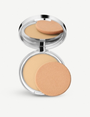 CLINIQUE: Stay-Matte Sheer Pressed Powder 7.6g