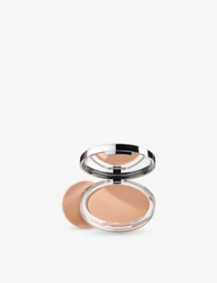Clinique Stay Beige Stay-matte Sheer Pressed Powder 7.6g In Stay Beige