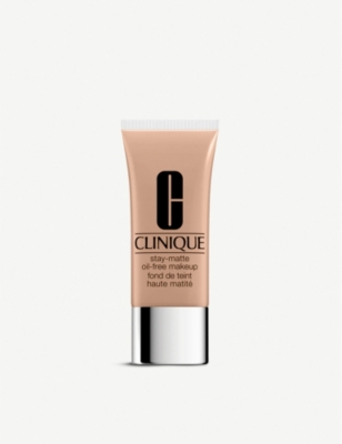 Clinique Alabaster Stay-matte Oil-free Foundation
