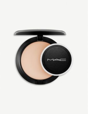 Mac Medium Dark Blot Pressed Powder 12g In Medium Dark