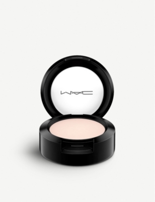 Mac Blanc Type Pressed Eyeshadow 1.5g