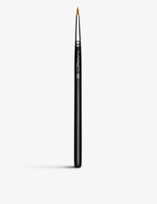MAC: 209 Eye Liner Brush
