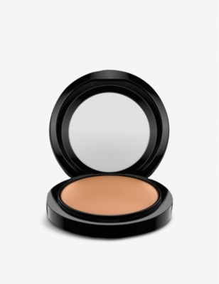 Shop Mac Mineralize Skinfinish Natural Face Powder 10g In Give Me Sun!