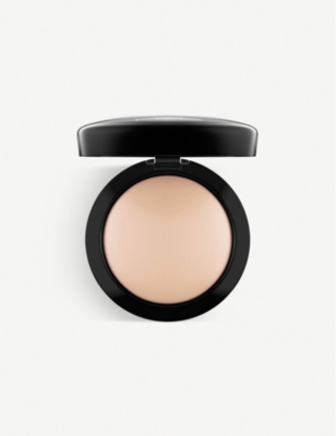 Mac Light Plus Mineralize Skinfinish Natural In Light Plus