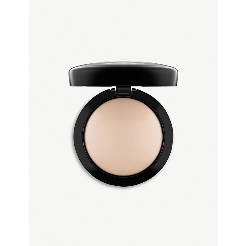 Shop Mac Mineralize Skinfinish Natural Face Powder 10g In Light