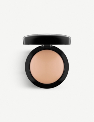 Shop Mac Medium Dark Mineralize Skinfinish Natural Face Powder 10g