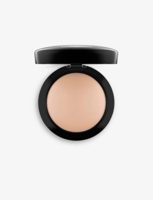 Mac Medium Plus Mineralize Skinfinish Natural In Medium Plus