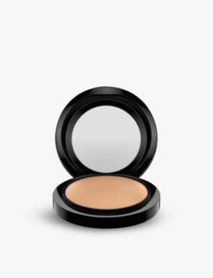 Mac Medium Tan Mineralize Skinfinish Natural