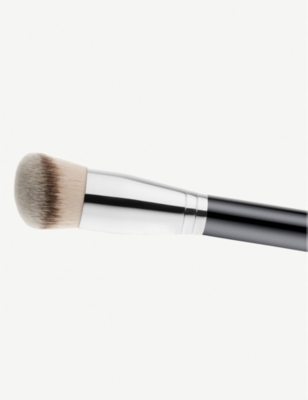 Mac 170 Synthetic Rounded Slant Brush
