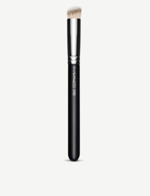 MAC: 270S Concealer Brush