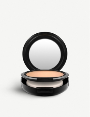 MAC: Studio Fix Powder Plus Foundation