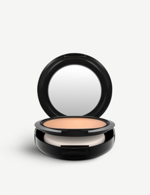 Mac C5.5 Studio Fix Powder Plus Foundation 15g